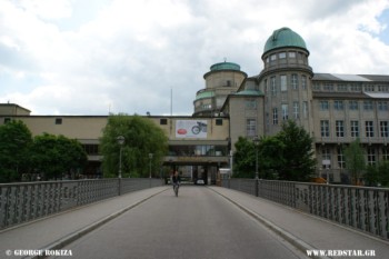 The Deutsches Museum in Munich, a museum of masterpleces in science and technology © George Rokiza